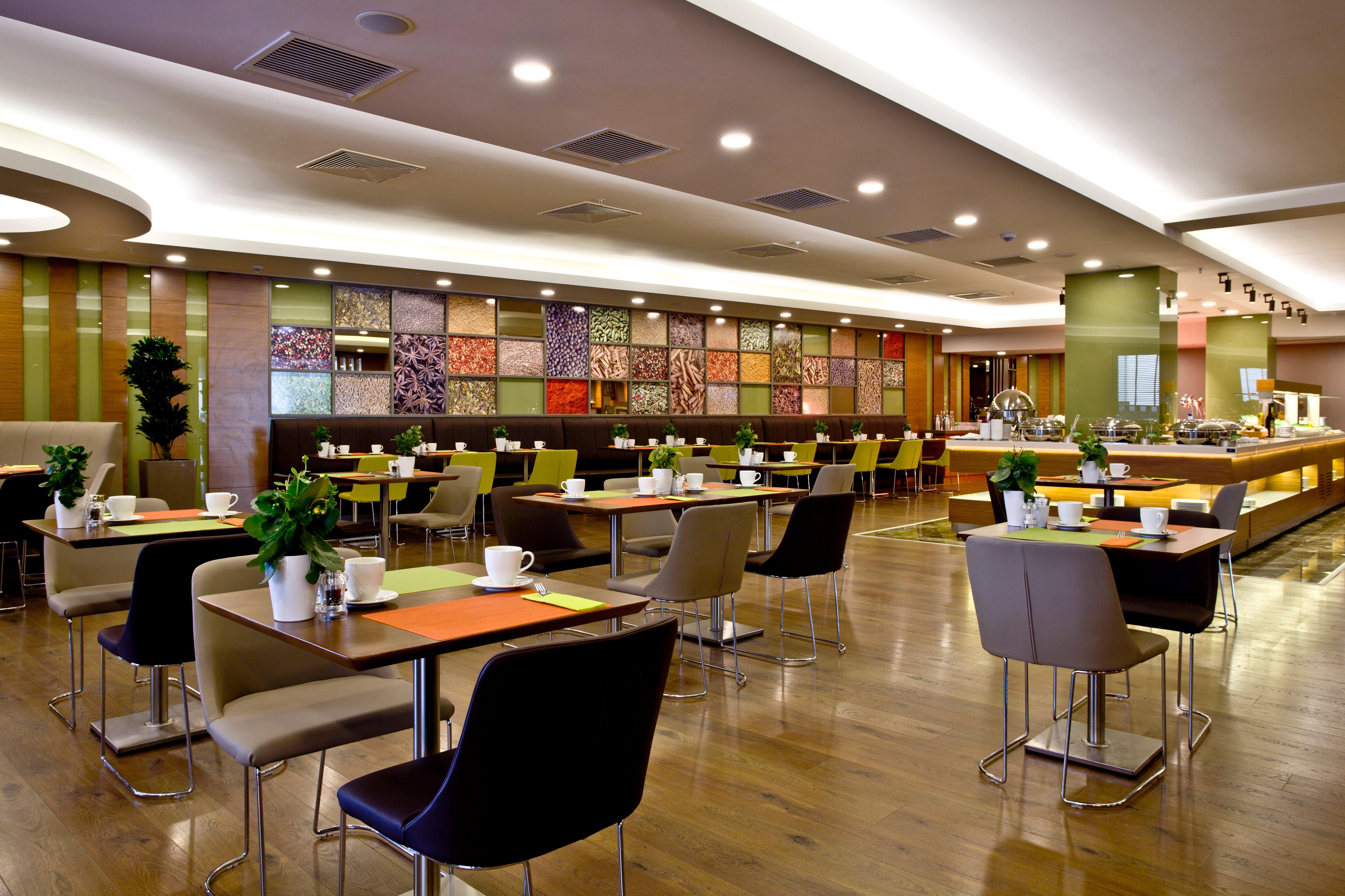 Holiday Inn Gaziantep By Ihg Exteriör bild